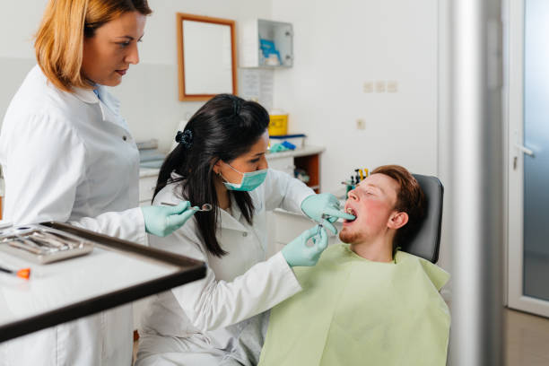 Best Emergency Wisdom Teeth Removal in Lla Lla, WA